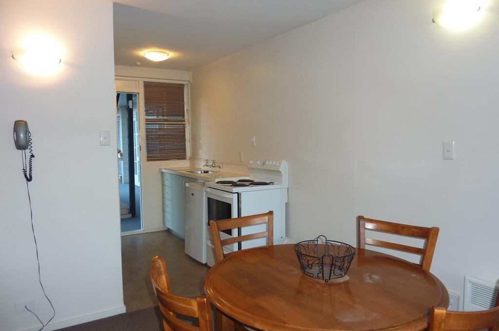 Colonial Inn Motel Christchurch Kamer foto
