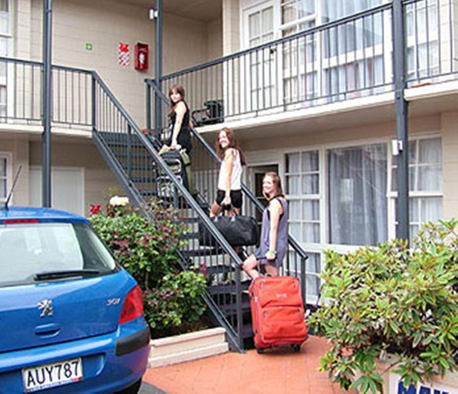 Colonial Inn Motel Christchurch Buitenkant foto