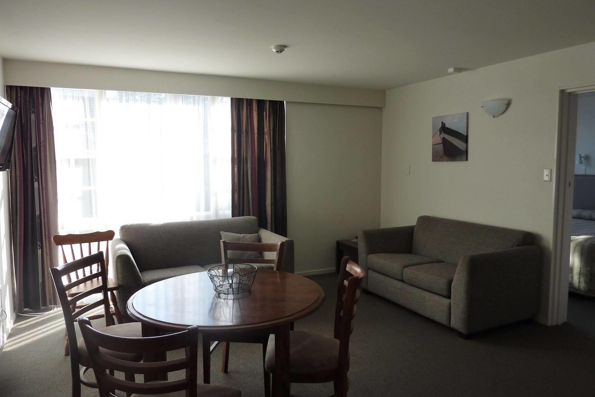 Colonial Inn Motel Christchurch Buitenkant foto