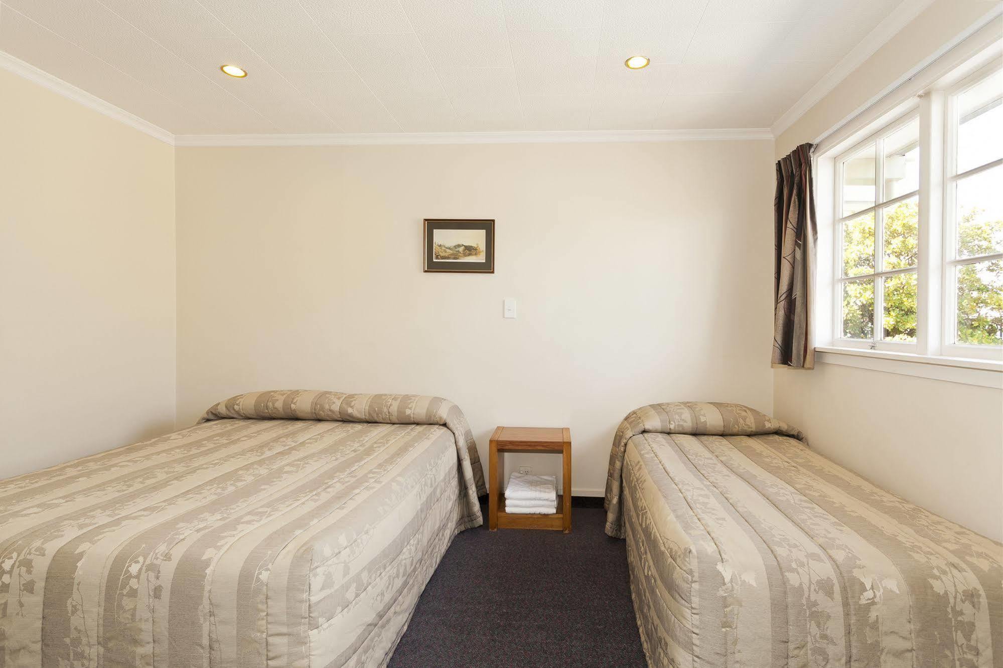 Colonial Inn Motel Christchurch Buitenkant foto
