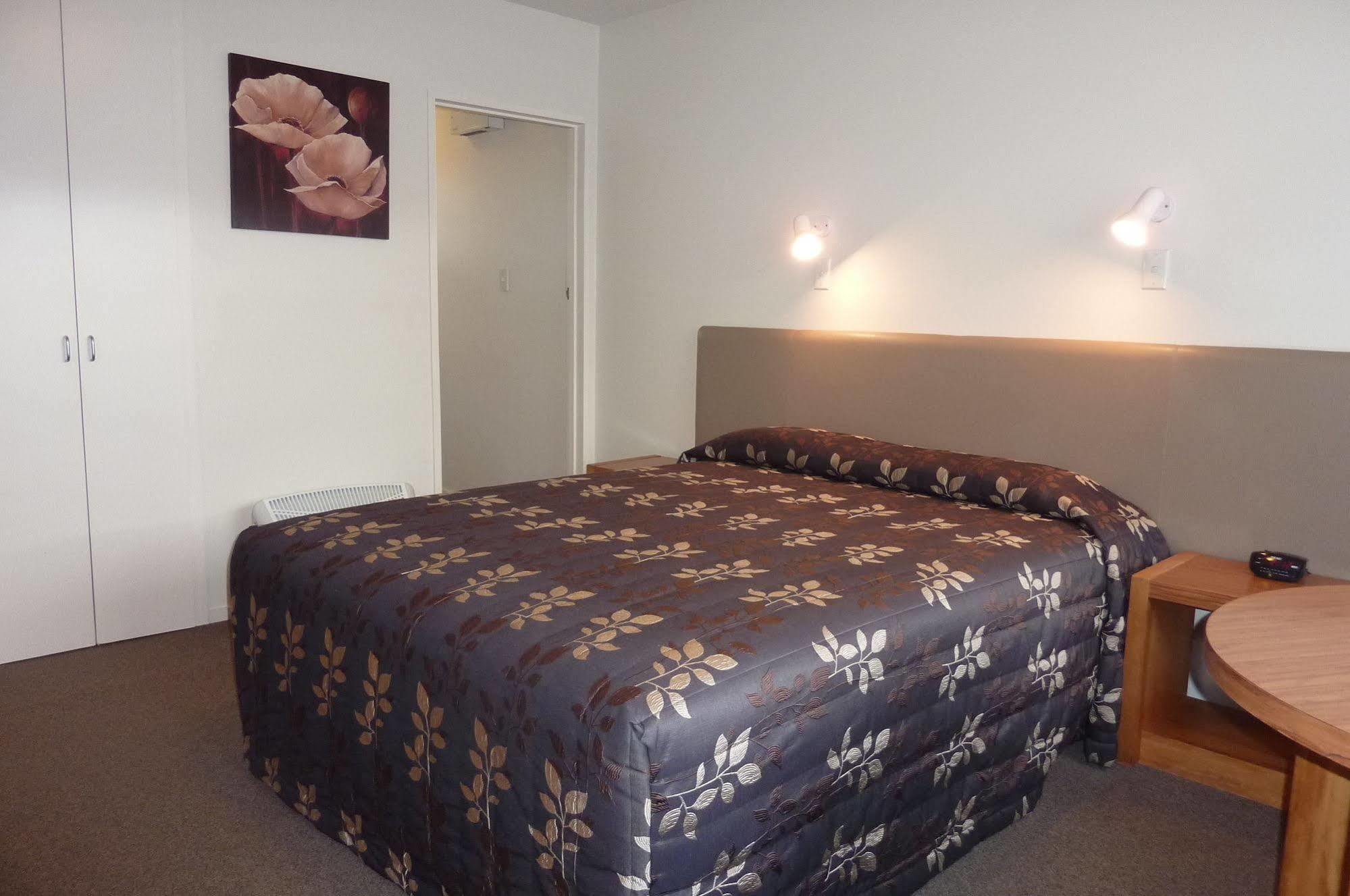 Colonial Inn Motel Christchurch Buitenkant foto